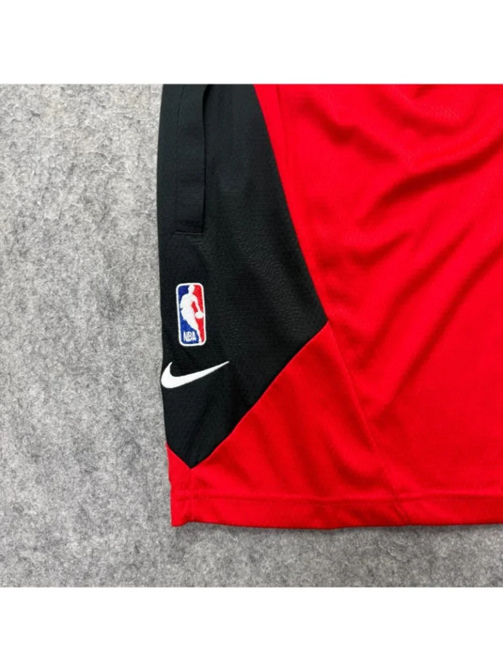 Atlanta Hawks Nike NBA Basketball Shorts Men L Red Black DRI-FIT Athletic 8"_10